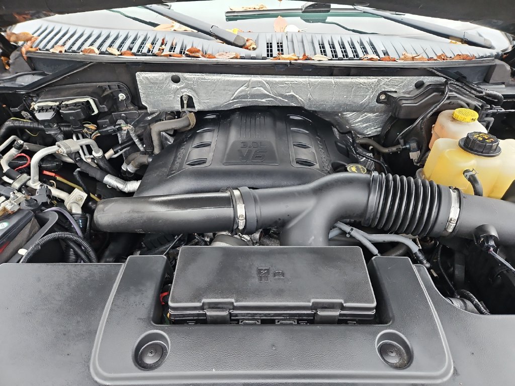 Used 2017 Ford Expedition Platinum AWD/4WD image 42