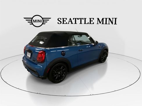 Certified 2023 MINI Cooper S image 11