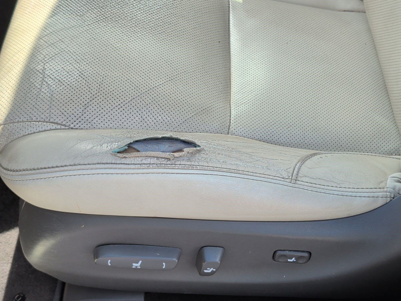 Used 2013 Lexus IS 250 w/ Premium Pkg Value Edition RWD image 10
