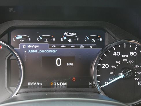 Used 2022 Ford F250 Lariat w/ Lariat Ultimate Package AWD/4WD image 13