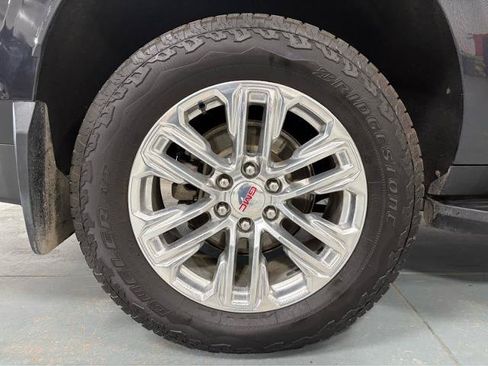 Used 2024 GMC Yukon XL SLT w/ Max Trailering Package AWD/4WD image 10