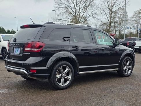 Used 2017 Dodge Journey Crossroad image 2