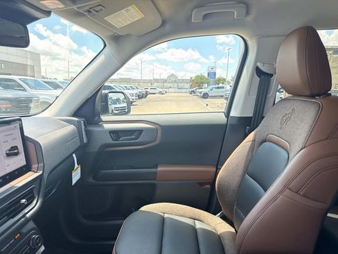 New 2026 Ford Bronco Sport Outer Banks w/ Outer Banks Tech Package+ AWD/4WD image 19