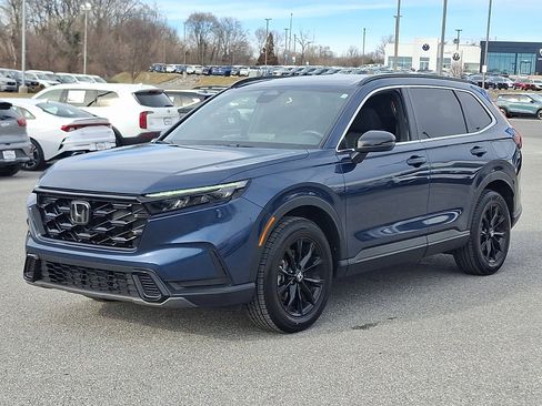 Used 2024 Honda CR-V Sport image 3