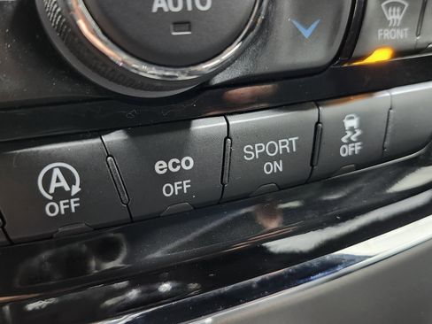 Used 2021 Jeep Grand Cherokee Limited w/ Premium Lighting Group image 10