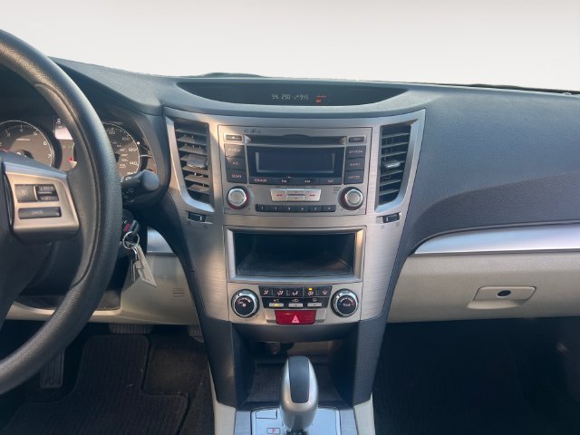 Used 2014 Subaru Outback 2.5i w/ Alloy Wheel Package AWD/4WD image 15
