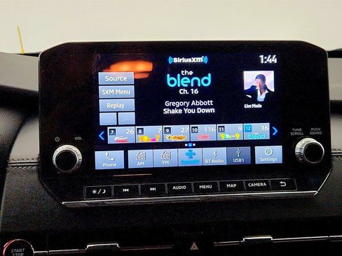 Used 2022 Mitsubishi Outlander SE image 18