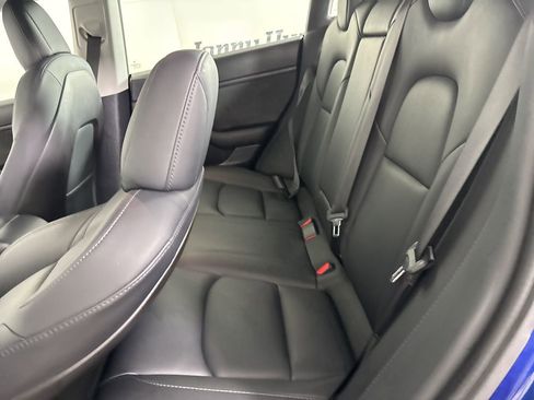 Used 2020 Tesla Model 3 Long Range image 15