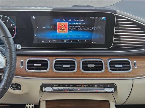 Certified 2023 Mercedes-Benz GLS 450 4MATIC image 11