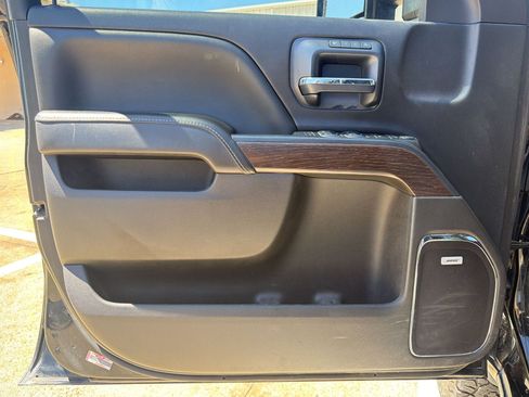 Used 2017 GMC Sierra 3500 Denali w/ Duramax Plus Package image 20