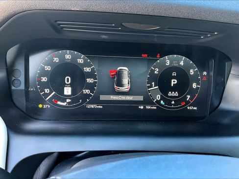 Used 2024 Land Rover Discovery Sport S image 26
