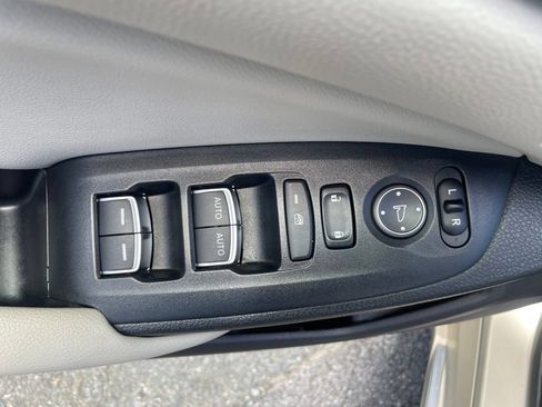 Used 2018 Honda Accord EX-L image 16