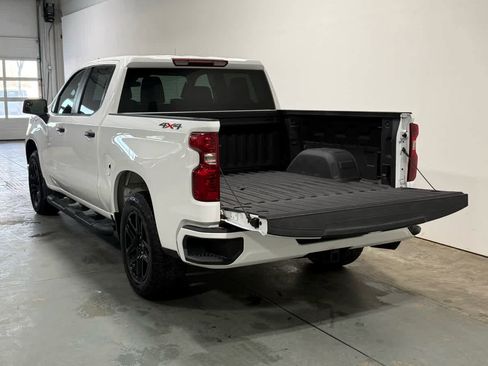 Certified 2025 Chevrolet Silverado 1500 Custom w/ Rally Edition image 4