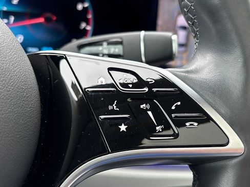 Used 2021 Mercedes-Benz E 450 4MATIC Sedan image 20