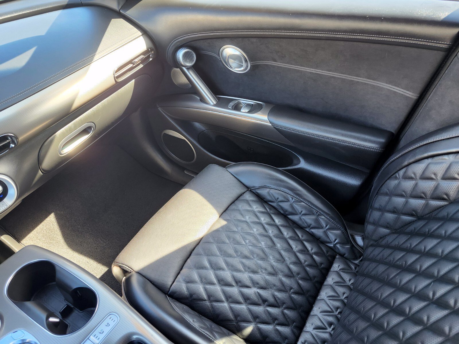 Used 2023 Genesis GV60 Performance AWD/4WD image 11