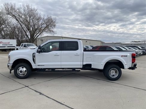 New 2026 Ford F350 XLT w/ XLT Premium Package AWD/4WD image 11