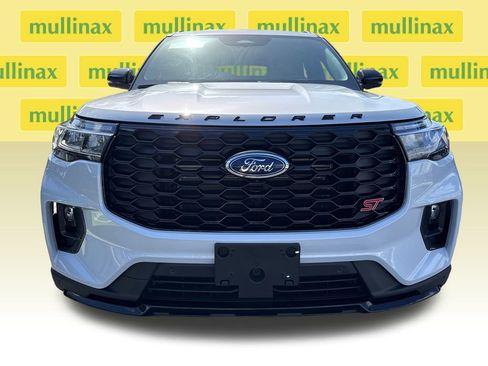 New 2026 Ford Explorer ST w/ Sun And Sound Package image 12