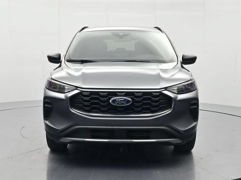 Certified 2025 Ford Escape ST-Line AWD/4WD image 2