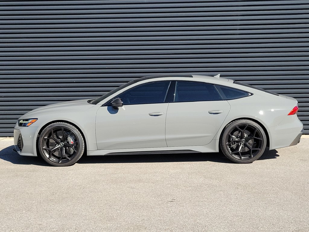 Used 2025 Audi RS 7 performance Sportback AWD/4WD image 2