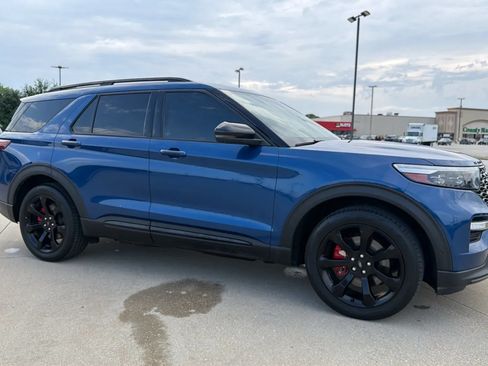 Used 2020 Ford Explorer ST w/ ST Street Pack AWD/4WD image 21