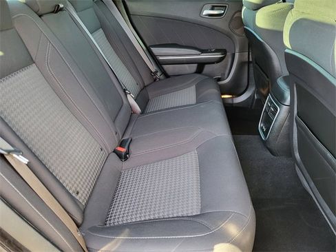Used 2019 Dodge Charger SXT w/ Driver Confidence Group image 28