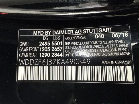 Used 2019 Mercedes-Benz E 450 4MATIC Sedan w/ Premium Package image 53