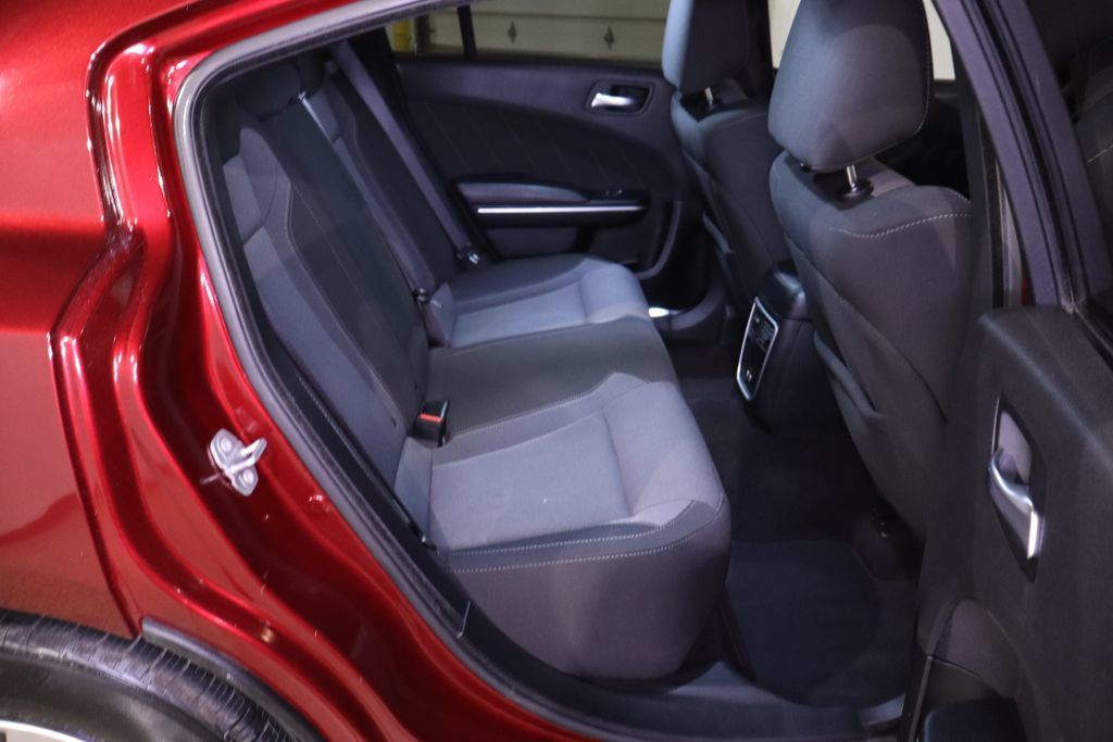 Used 2020 Dodge Charger SXT RWD image 27