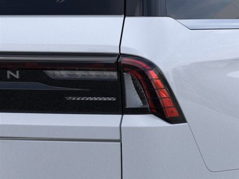 New 2026 Lincoln Navigator L Reserve AWD/4WD image 44
