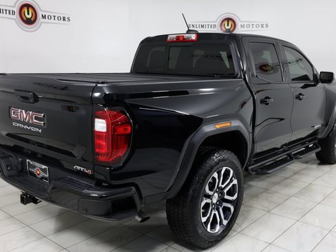 Used 2024 GMC Canyon AT4 w/ AT4 Premium Package image 3