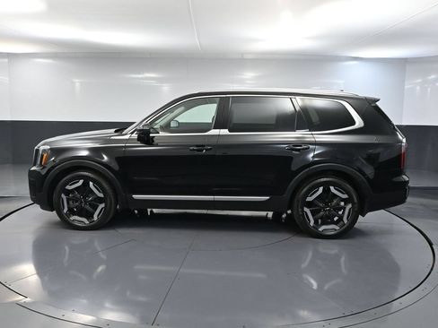 Used 2023 Kia Telluride EX X-Line AWD/4WD image 8