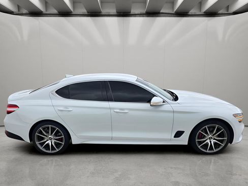 Used 2023 Genesis G70 2.0T AWD/4WD image 6