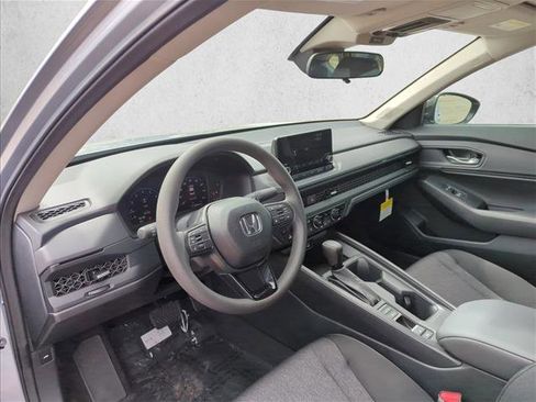 Used 2025 Honda Accord SE image 3