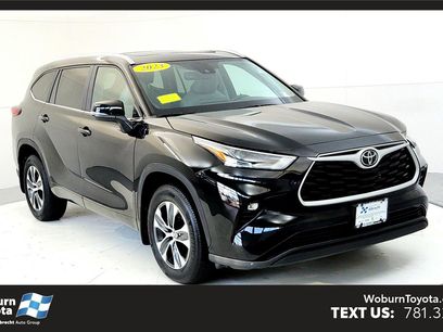 Used 2023 Toyota Highlander XLE