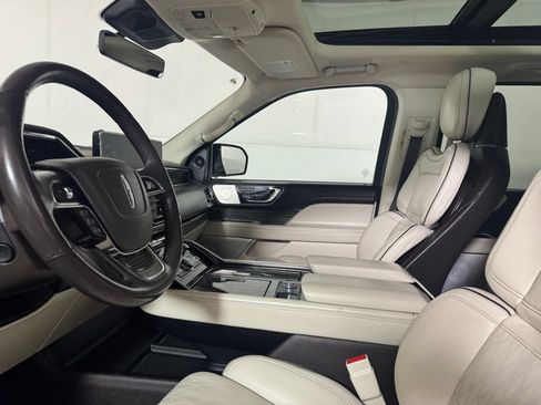 Certified 2023 Lincoln Navigator L Black Label AWD/4WD image 10