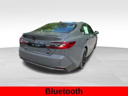 Used 2026 Toyota Camry SE FWD image 7