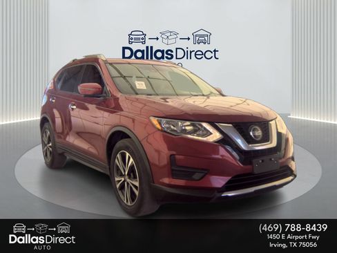 Used 2020 Nissan Rogue SV w/ Premium Package FWD image 2