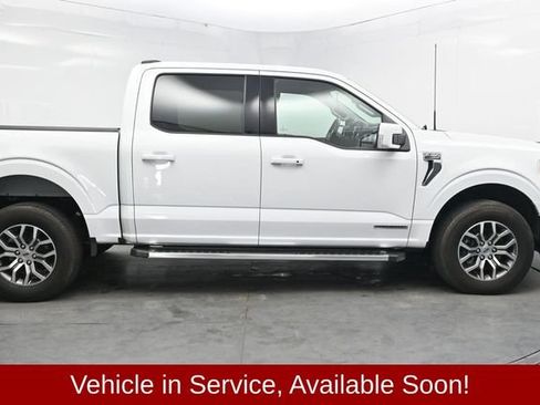 Used 2022 Ford F150 Lariat w/ Equipment Group 501A Mid AWD/4WD image 9