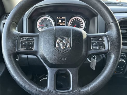 Used 2015 RAM 1500 Express image 11