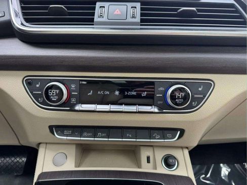 Certified 2023 Audi Q5 2.0T Premium Plus w/ Premium Plus Package AWD/4WD image 16