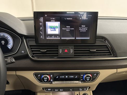 Used 2022 Audi Q5 2.0T Premium Plus image 21