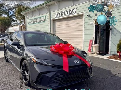 Used 2025 Toyota Camry SE w/ Convenience Package