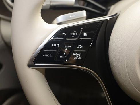 Used 2022 Mercedes-Benz EQS 450+ Sedan image 42