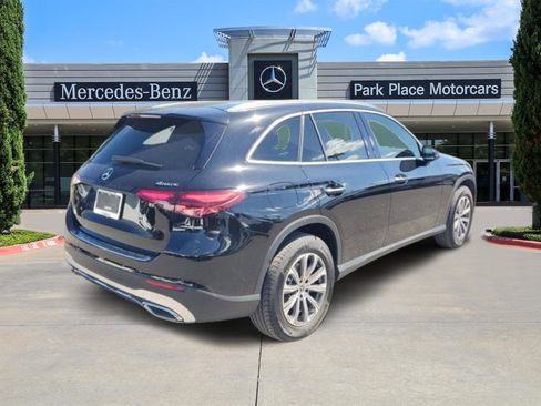 Certified 2025 Mercedes-Benz GLC 300 300 image 3