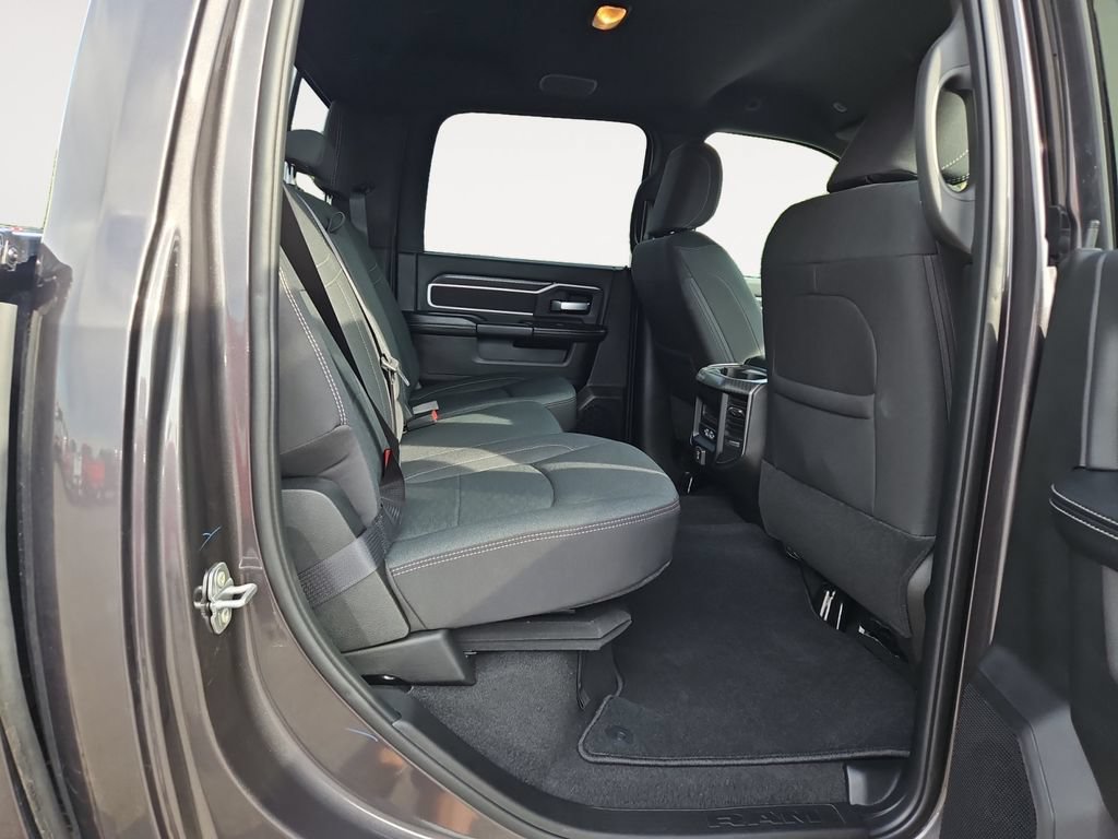 Used 2025 RAM 2500 Big Horn AWD/4WD image 11