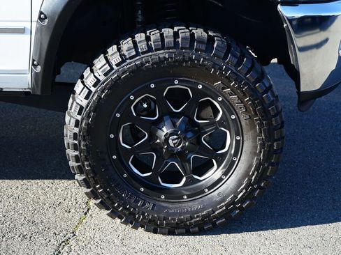 Used 2014 RAM 2500 Laramie w/ Protection Group image 10