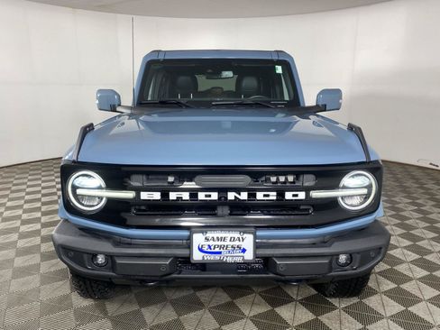 Used 2022 Ford Bronco Outer Banks AWD/4WD image 2