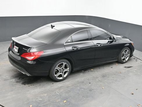 Used 2018 Mercedes-Benz CLA 250 4MATIC image 37