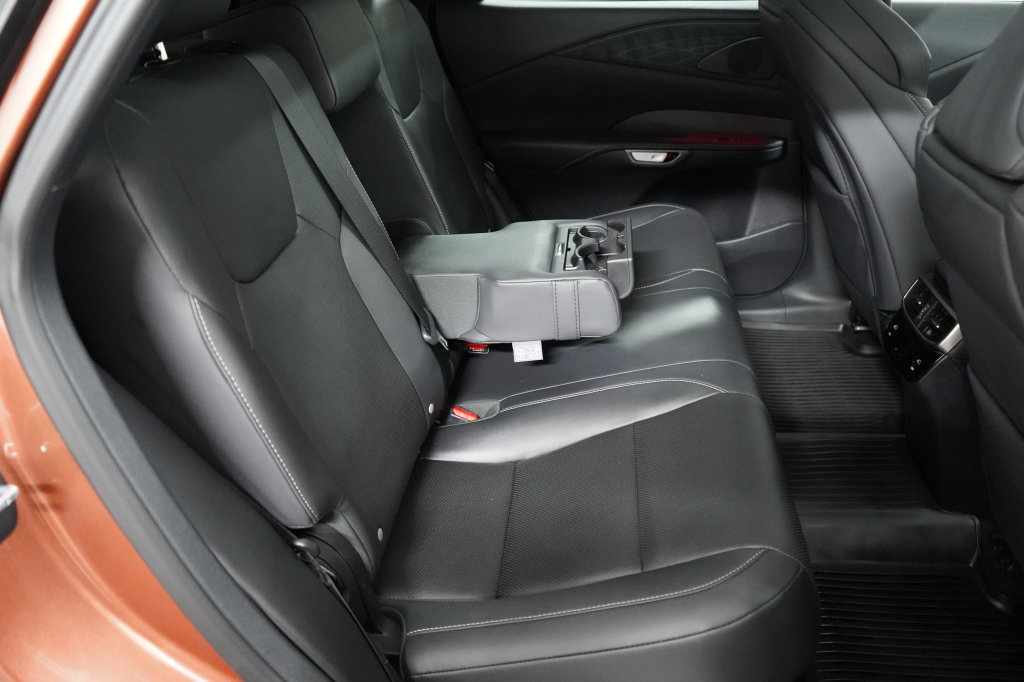 Used 2025 Lexus RX 350 F Sport w/ Convenience Package AWD/4WD image 20