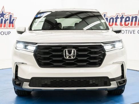 Certified 2025 Honda Pilot EX-L image 13