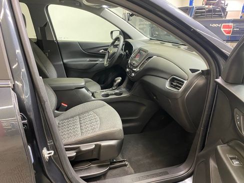 Used 2023 Chevrolet Equinox LT FWD image 40